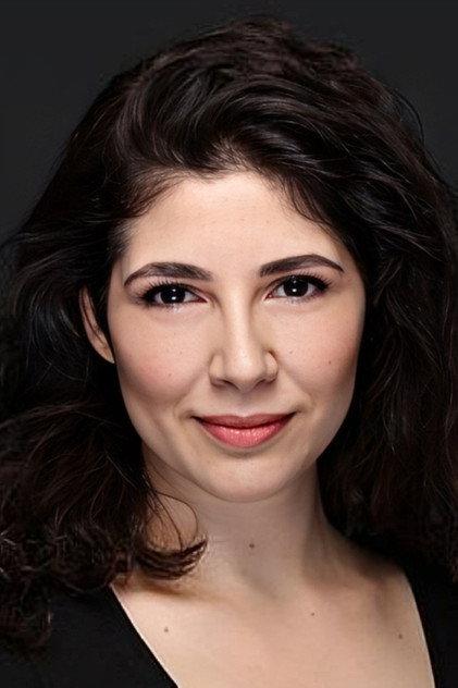 Buket Gülbeyaz - Actor Profile Photo