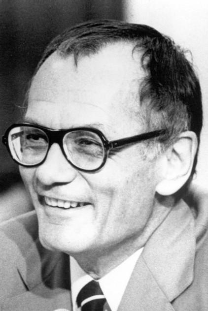 Robert Jastrow - Actor Profile Photo