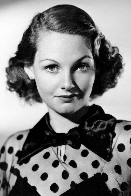 Elizabeth Allan - Actor Profile Photo