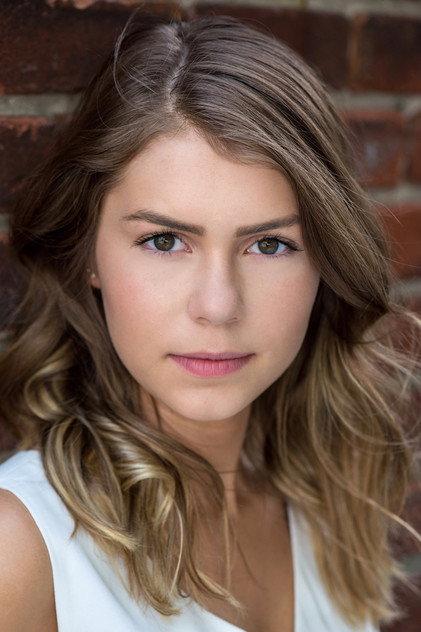 Stephanie Janusauskas - Actor Profile Photo