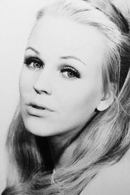 Helga Tölle - Actor Profile Photo
