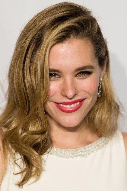 Susie Abromeit - Actor Profile Photo