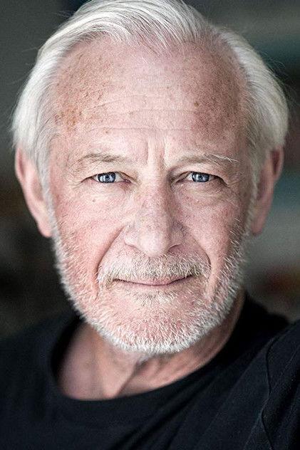 Matthew Burton - Actor Profile Photo