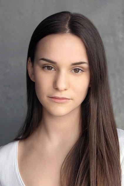 Sophia Pettit - Actor Profile Photo