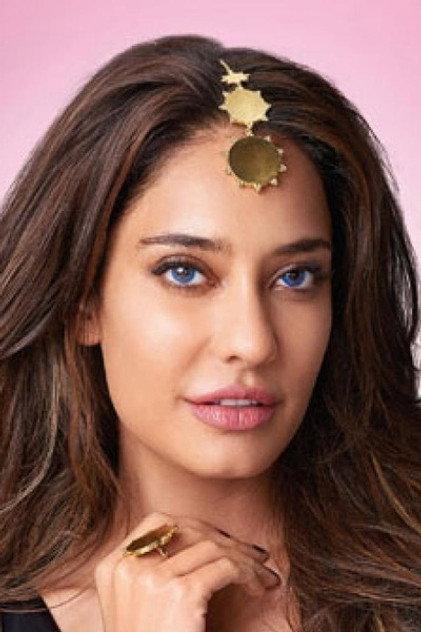 Lisa Haydon - Actor Profile Photo