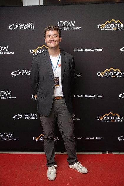 Noah Carnes - Actor Profile Photo
