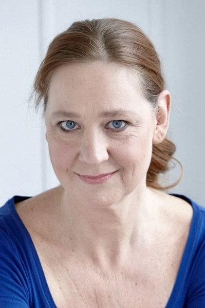 Barbara Pouwels - Actor Profile Photo
