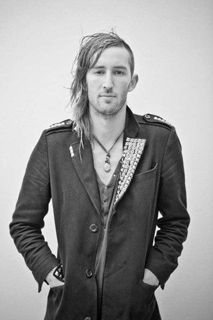 Garrett Hill - Actor Profile Photo