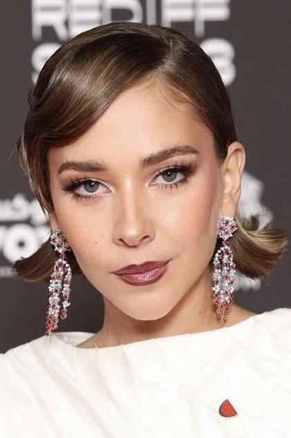 Fatima Al-Banawi - Actor Profile Photo