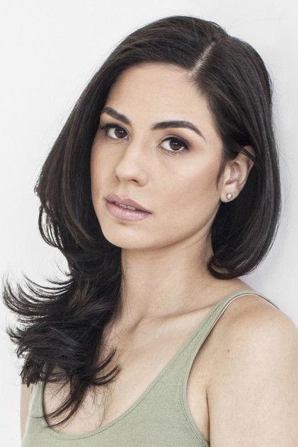 Isabel Arraiza - Actor Profile Photo