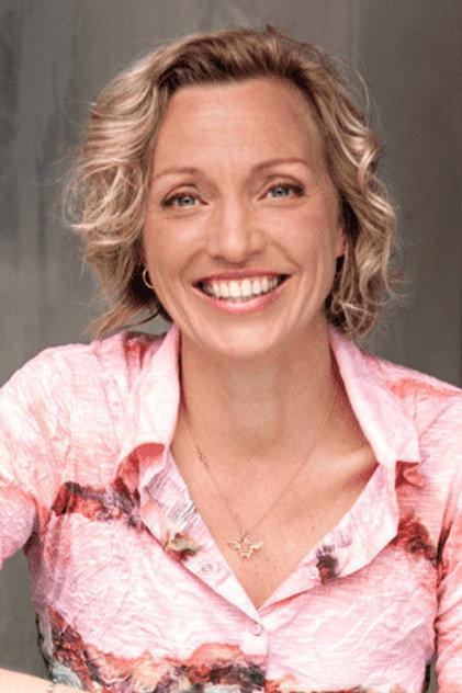 Gillian Ferrabee - Actor Profile Photo