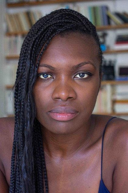 Linda Lô - Actor Profile Photo