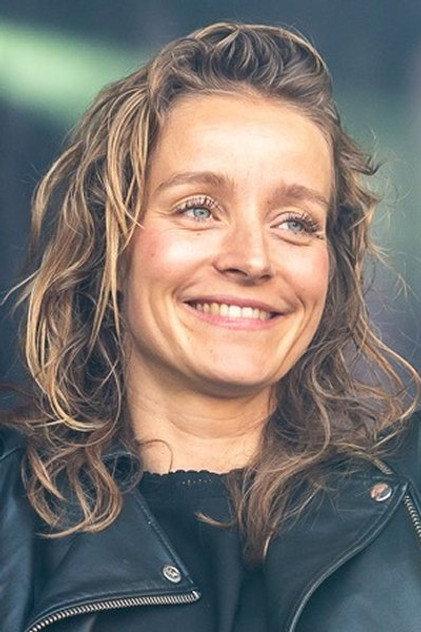 Anne Hjort - Actor Profile Photo
