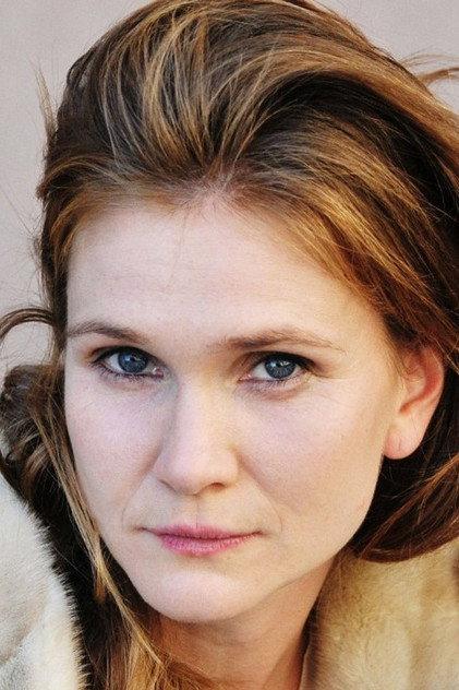 Lisa Hagmeister - Actor Profile Photo