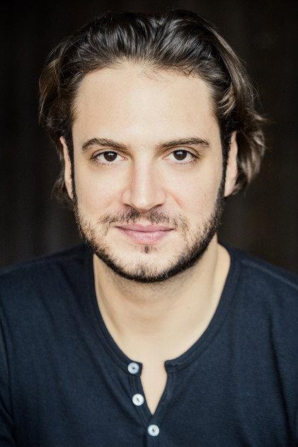 Adrien Bletton - Actor Profile Photo