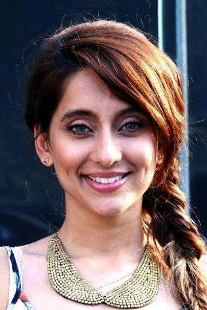 Anusha Dhandekar - Actor Profile Photo