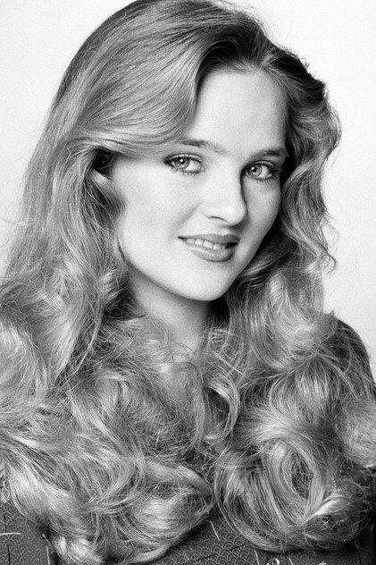 Robin Mattson - Actor Profile Photo