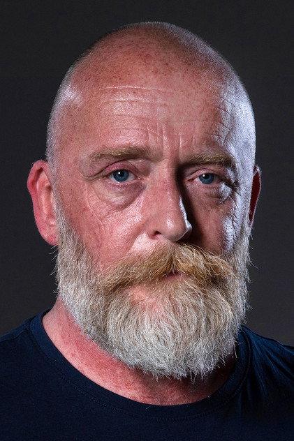 Cellan Scott - Actor Profile Photo
