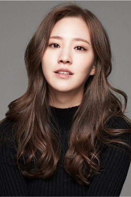 Kim Soo-kyung - Actor Profile Photo
