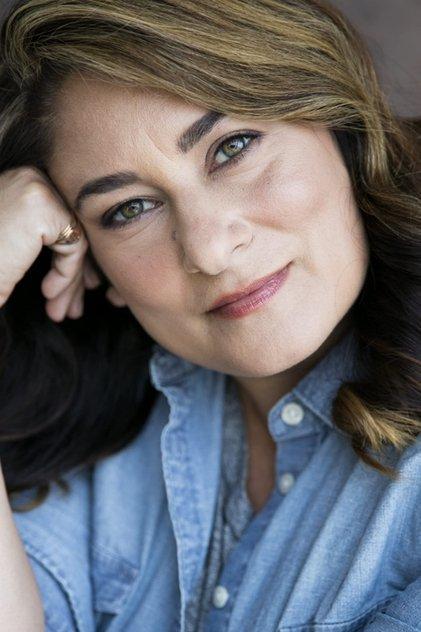 Nina Ameri - Actor Profile Photo