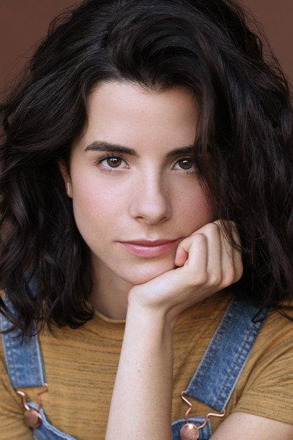 Emily Rowan - Actor Profile Photo