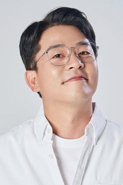 Kim Joon-ho - Actor Profile Photo