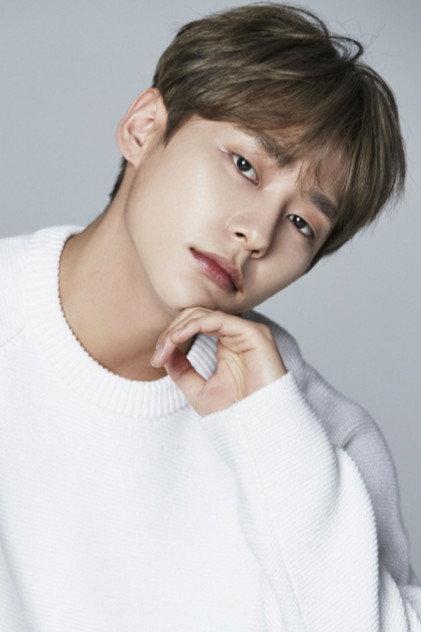 Sung Joo - Actor Profile Photo