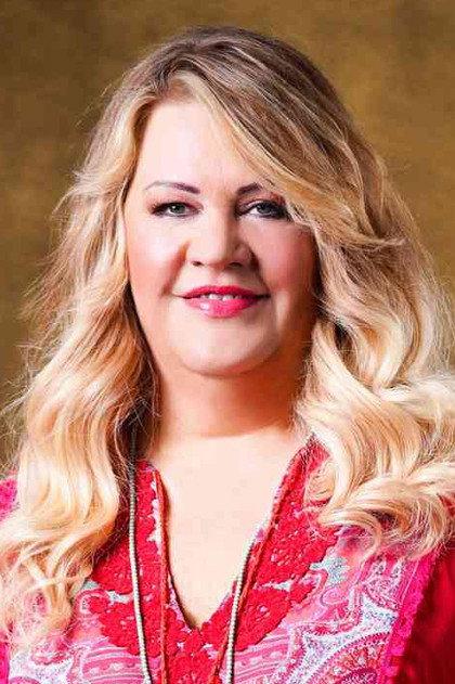 Ilka Bessin - Actor Profile Photo