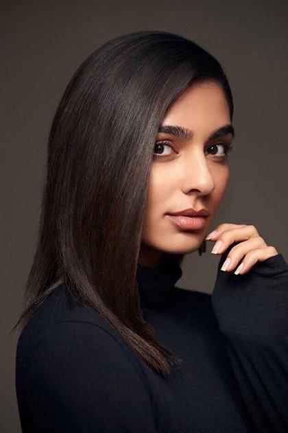 Nida Khurshid - Actor Profile Photo
