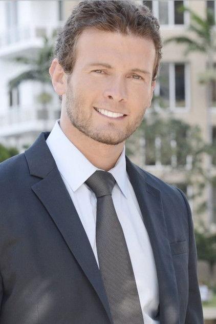 Aleksander Vayshelboym - Actor Profile Photo