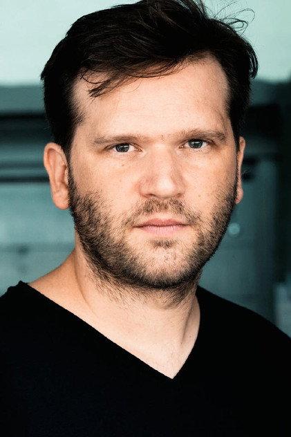 Sven Taddicken - Actor Profile Photo
