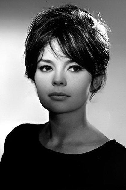 Pascale Petit - Actor Profile Photo