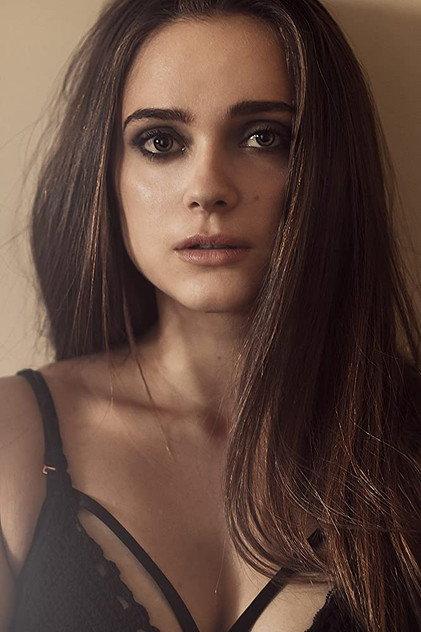 Yasmin Horner - Actor Profile Photo