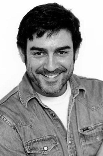 Miguel Ortiz - Actor Profile Photo