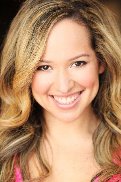Vanesa Tomasino - Actor Profile Photo