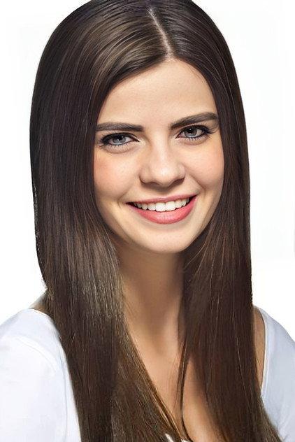 Sevil Uyar - Actor Profile Photo