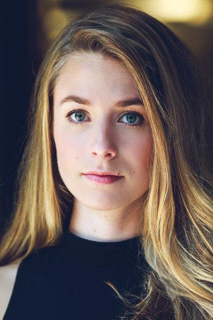 Frédérique Cyr-Deschênes - Actor Profile Photo