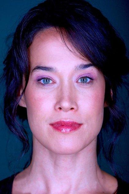 Mylène Dinh-Robic - Actor Profile Photo