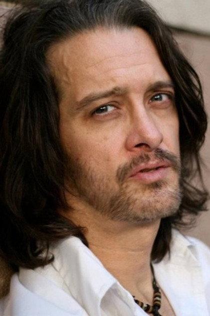 Carlos Larkin - Actor Profile Photo