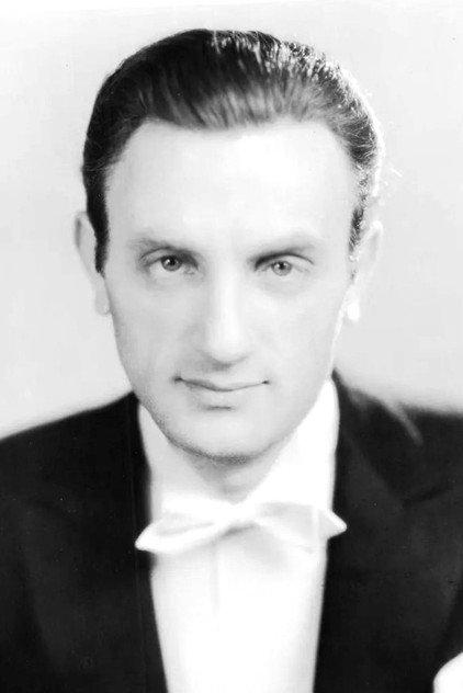 Arthur Tracy - Actor Profile Photo