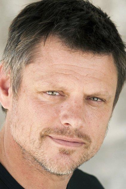 Malcolm Kennard - Actor Profile Photo