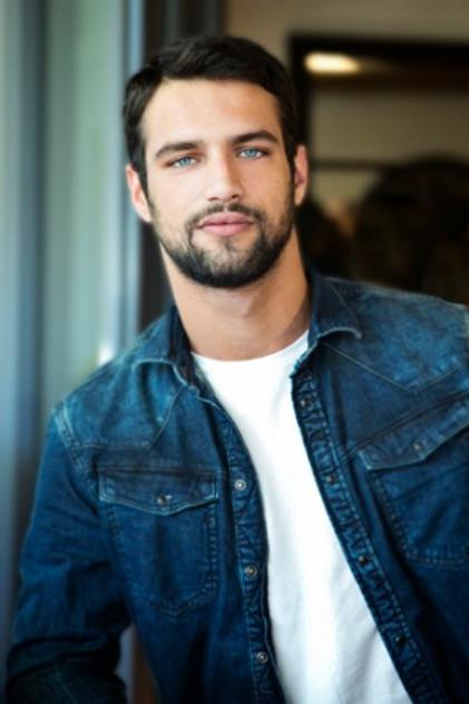 Jesús Castro - Actor Profile Photo