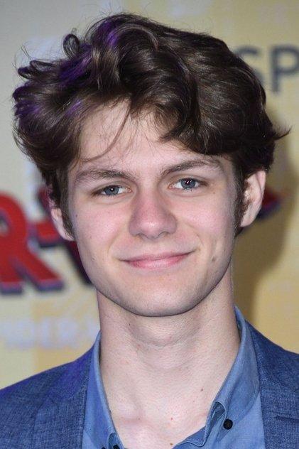 Ty Simpkins - Actor Profile Photo