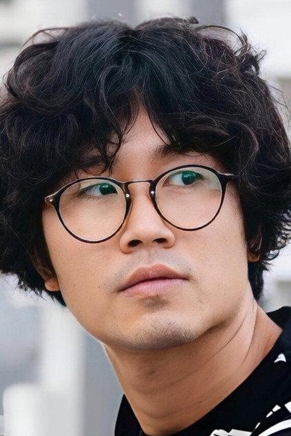 Yosawat Sitiwong - Actor Profile Photo