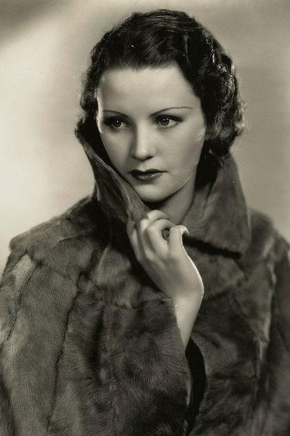 Ruth Peterson - Actor Profile Photo