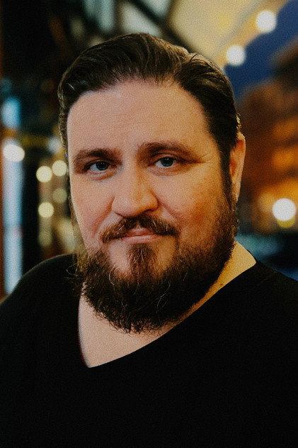 Matthew Alson Thornbury - Actor Profile Photo
