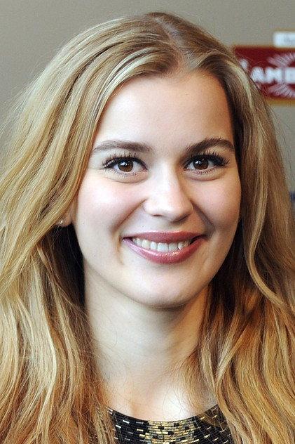 Emmelie de Forest - Actor Profile Photo