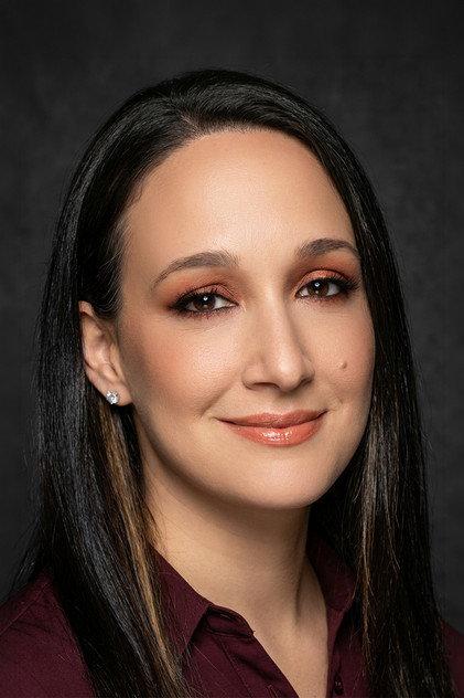Gupse Özay - Actor Profile Photo