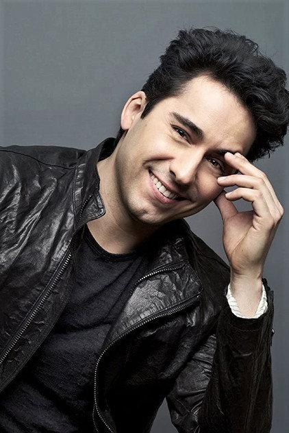 John Lloyd Young - Actor Profile Photo