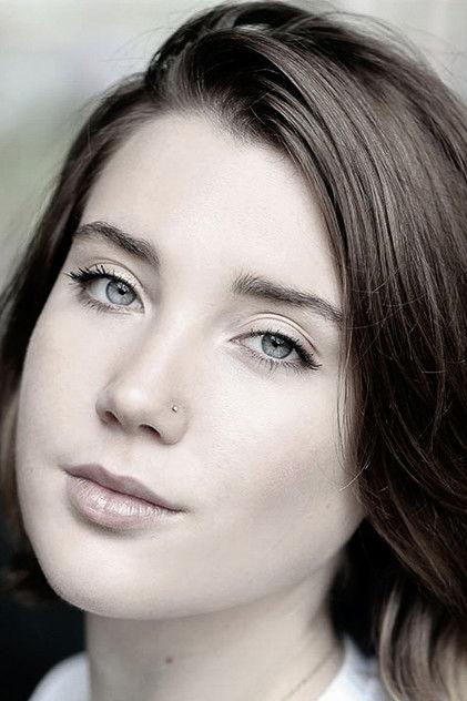 Gaia Wise - Actor Profile Photo